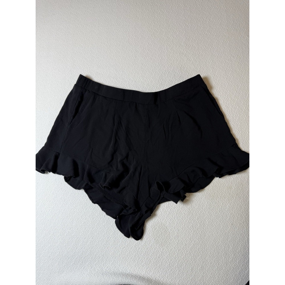Torrid Women's Shorts Size 0โ Black Ruffle Hem Pull On Casual Summer Lightweight